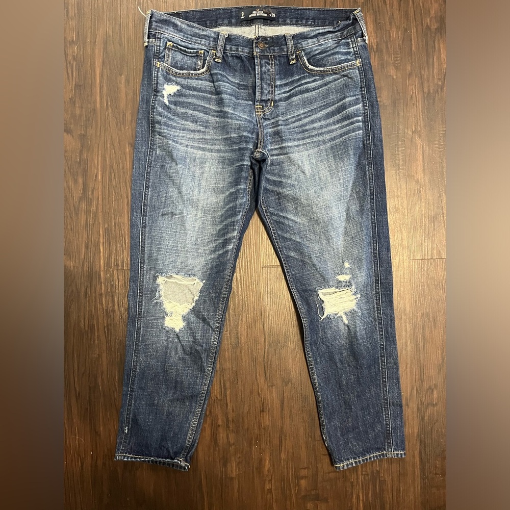 Hollister vintage boyfriend size 29